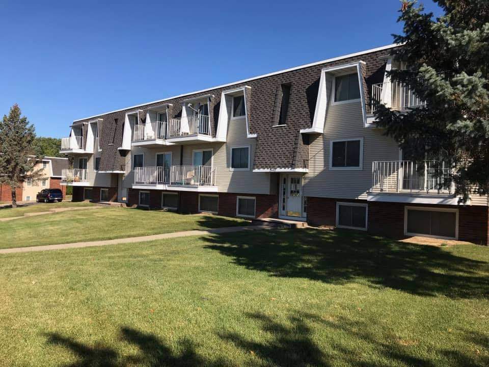 3447 Hillcrest Rd. Apt #6